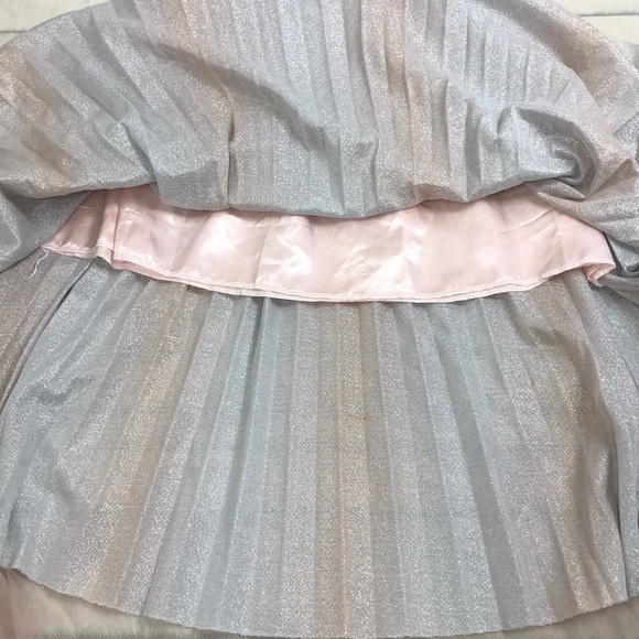 Pleated skirt - Picture 9 of 9
